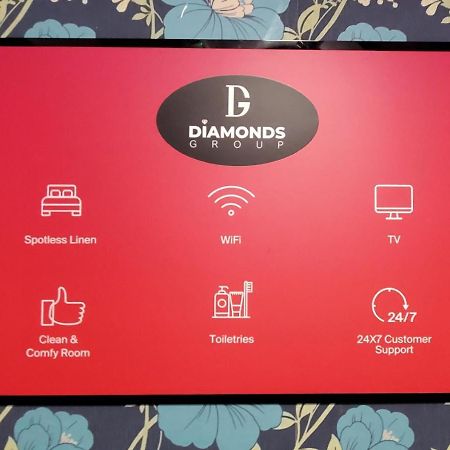 Diamonds Guest House Йорк Экстерьер фото